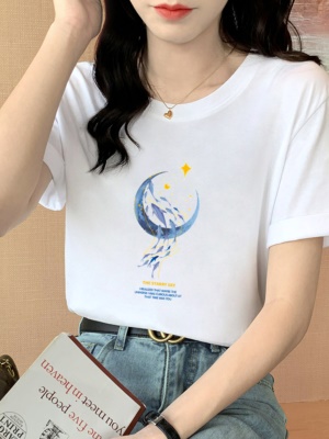 夏季罗马天丝短袖t恤女士夏装新款冰丝独特上衣小众设计感流行潮