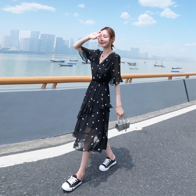 黑色波点雪纺连衣裙女夏季2025新款收腰显瘦气质v领a字裙蛋糕裙子