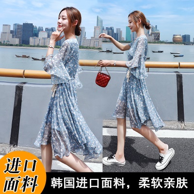 高级感碎花雪纺连衣裙女夏2025新款遮肚收腰显瘦气质v领仙女裙子