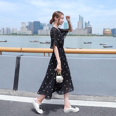 黑色波点碎花雪纺连衣裙女2025夏装新款收腰显瘦气质a字裙裙子仙