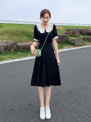 赫本风小个子黑色连衣裙女夏2025新款娃娃领气质显瘦雪纺a字裙子