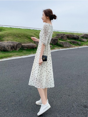 小个子米白色波点雪纺连衣裙女夏季2025新款气质显瘦v领a字裙子女