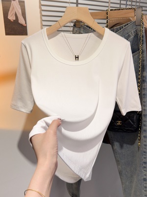高级感甜美风中袖短袖T恤女夏正肩修身显瘦上衣u领百搭基础五分袖