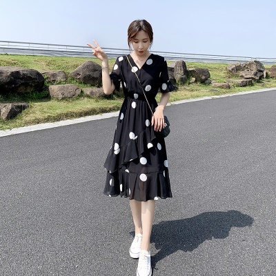 黑色波点雪纺连衣裙女夏天2025年新款气质收腰显瘦v领a字蛋糕裙子