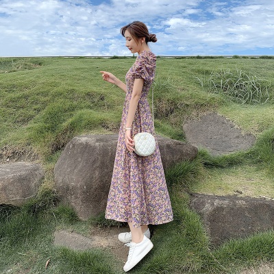 温柔风紫色雪纺碎花连衣裙子女新款2025年泡泡袖方领气质长裙夏季
