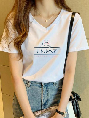 白色t恤女装短袖V领宽松设计感减龄时尚夏季纯棉半袖正肩小熊上衣