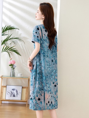 阔太太高贵连衣裙女2025夏新款小个子轻奢高级感洋气欧货大牌裙子