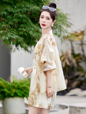 新中式印花雪纺凉快套装女2025夏季新款遮肚子漂亮时尚短裤两件套