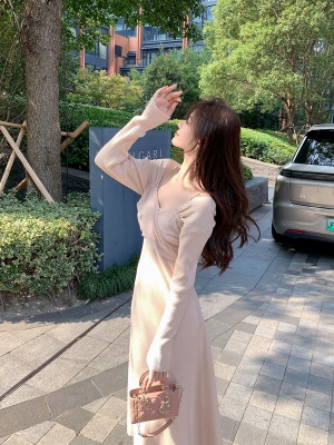 ByYou 秋冬季仙气网纱拼接粉色针织连衣裙中长款收腰显瘦气质裙子