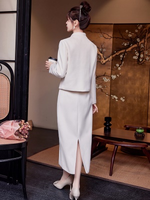 新中式羊毛呢套装女春秋2025新款高端大气名媛减龄小香风两件套裙