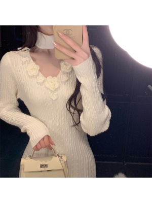 ByYou秋冬气质v领白色内搭挂脖针织连衣裙长款过膝加厚打底毛衣裙