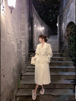 ByYou 秋季温柔白色针织连衣裙女高腰修身中长款内搭打底毛衣裙子