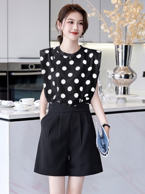 2025夏季新款欧货漂亮套装女装洋气时尚小飞袖上衣背带短裤两件套