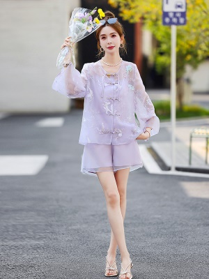 新中式国风短裤套装女2025夏季新款高端超火喇叭袖紫色爆款三件套