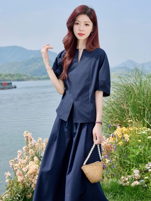 大方得体贵气御姐套装女2025夏季新款宽松显瘦妈妈阔腿裙裤两件套