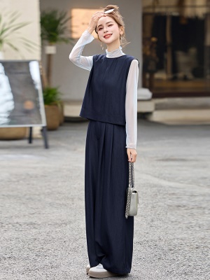 高级感时尚天丝套装女2025春季新款减龄流行爆款御姐轻熟风三件套