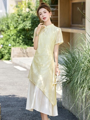 新中式国风改良旗袍连衣裙女2025夏季新款温柔系刺绣不规则鱼尾裙