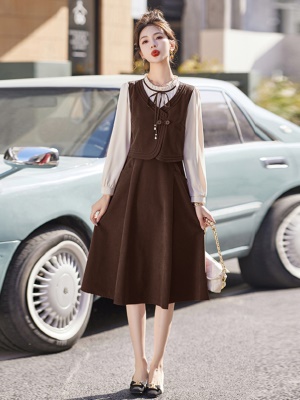新中式盘扣连衣裙女2025春季新款高端奢华小个子显高国风复古长裙