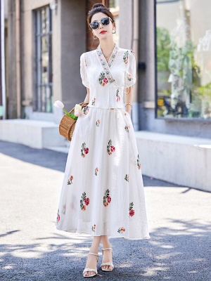 新中式民国风套装女2025夏新款时尚名媛高端V领印花半身裙两件套