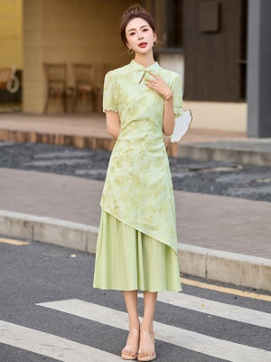新中式国风改良旗袍裙女夏2025新款高端刺绣假两件套不规则连衣裙
