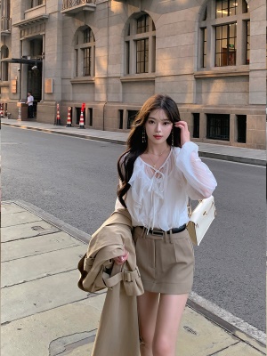 ByYou 秋冬新款卡其色a字西装半身裙百搭高腰显瘦短裙含短裤内衬