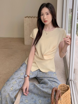 韩系不规则交叉t恤套装女2025夏季新款休闲百搭碎花阔腿裤两件套