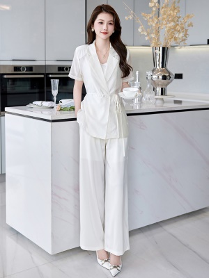 高级感遮肉职业套装女夏2025新款名媛贵夫人收腰欧货西装裤两件套