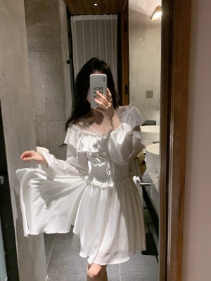 ByYou 夏季新款气质网纱V领缎面白色连衣裙收腰显瘦不规则短裙子