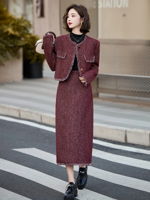 红色小香风气质套装女2025秋冬新款轻奢名媛婚宴开叉半身裙两件套