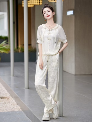 国风休闲运动套装女夏季2025新款时尚洋气提花盘扣成套搭配两件套