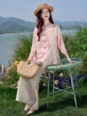 新中式盘扣天丝套装女夏2025新款气质巨好看优雅亚麻阔腿裤三件套