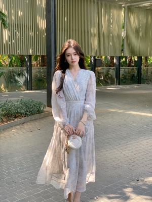 ByYou 夏季新款金线刺绣雪纺碎花连衣裙高级感灯笼袖露腰仙女长裙