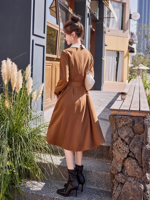 港风复古女人味连衣裙女2025春秋季新款高档洋气炸街显瘦衬衫长裙