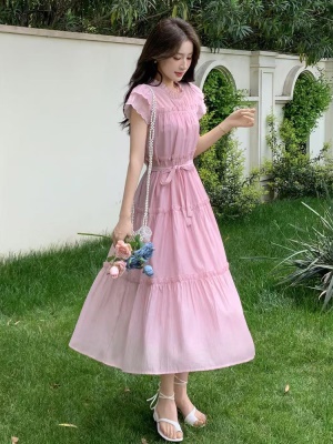 法式木耳边飞飞袖连衣裙女2025夏季天丝松弛感收腰巨好看超仙裙子