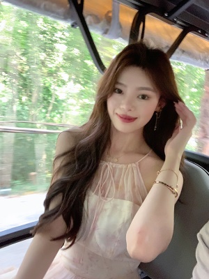 ByYou 夏季新款气质粉色无袖雪纺碎花连衣裙收腰仙气印花挂脖长裙