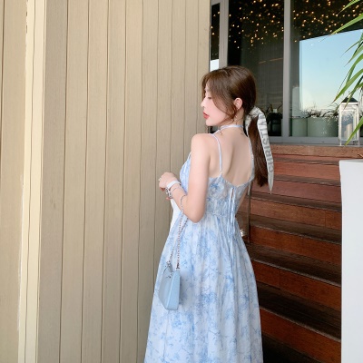 ByYou 春夏青花瓷V领天丝吊带连衣裙女收腰显瘦中长款百搭仙女裙