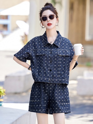 今年流行短裤套装女2025夏装新款网红爆款小个子欧货薄牛仔两件套