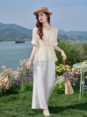 休闲松弛感天丝套装女2025夏季新款端庄大方优雅时尚阔腿裤三件套