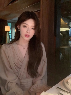 ByYou秋季新款气质高端棕色灯笼袖V领连衣裙宽松收腰显瘦过膝长裙