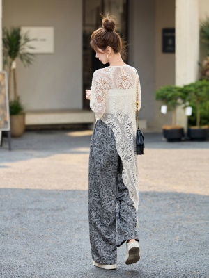 不规则蕾丝罩衫套装裤女2025夏季新款气质钩花休闲巨好看的两件套