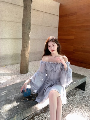 ByYou 2025新款法式一字肩雪纺连衣裙短款灯笼袖木耳边收腰仙女裙