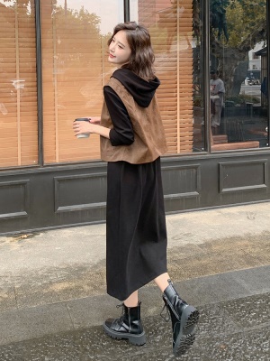 欧货连帽卫衣连衣裙套装女2025秋装新款时尚减龄学院风马甲两件套