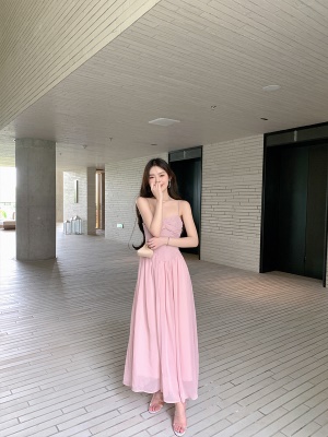 ByYou夏季粉色法式吊带V领连衣裙女收腰显瘦中长款雪纺裙子仙女裙