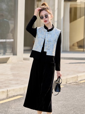 新中式国风套装女春季2025新款高级感马甲金丝绒连衣裙穿搭两件套