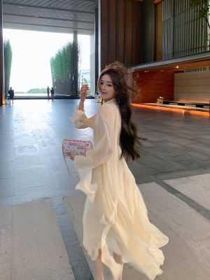 ByYou 夏季气质茶歇法式飘带温柔风米白色连衣裙长款收腰超仙女裙