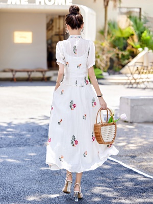 新中式民国风套装女2025夏新款时尚名媛高端V领印花半身裙两件套