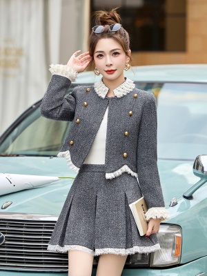 独特漂亮小香风套装女2025春季新款小个子减龄聚会百褶短裙两件套