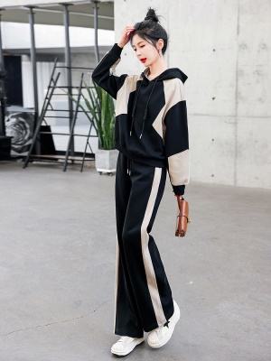 早春卫衣休闲运动套装女春秋2025年新款穿搭时尚巨显瘦遮肉两件套