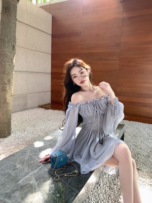 ByYou 2025新款法式一字肩雪纺连衣裙短款灯笼袖木耳边收腰仙女裙