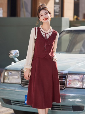 新中式盘扣连衣裙女2025春季新款高端奢华小个子显高国风复古长裙